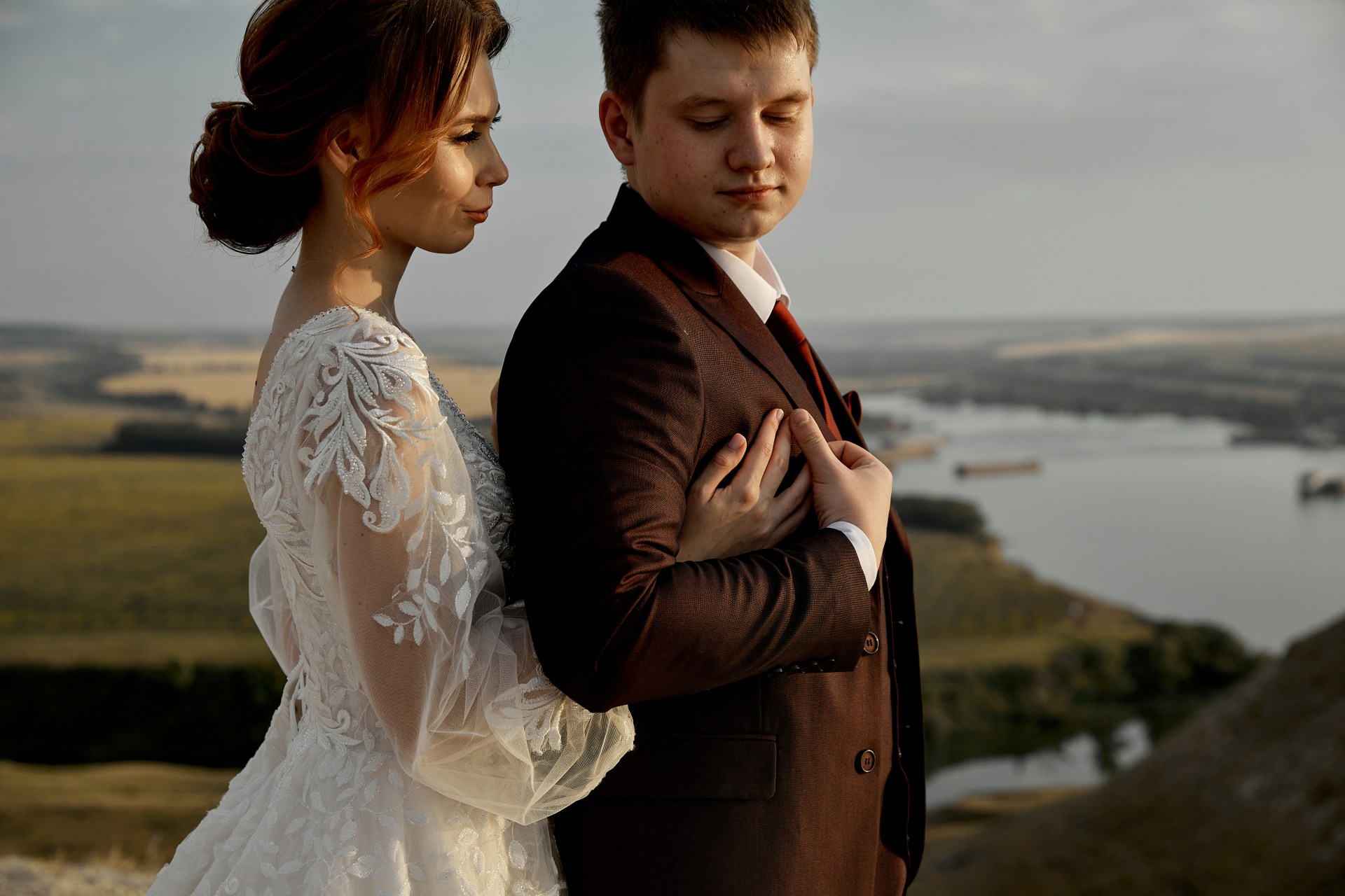 Почему расстроился брак андрея и наташи ростовой. Свадьба Андрея Гордина фото. Наташа свадьба.