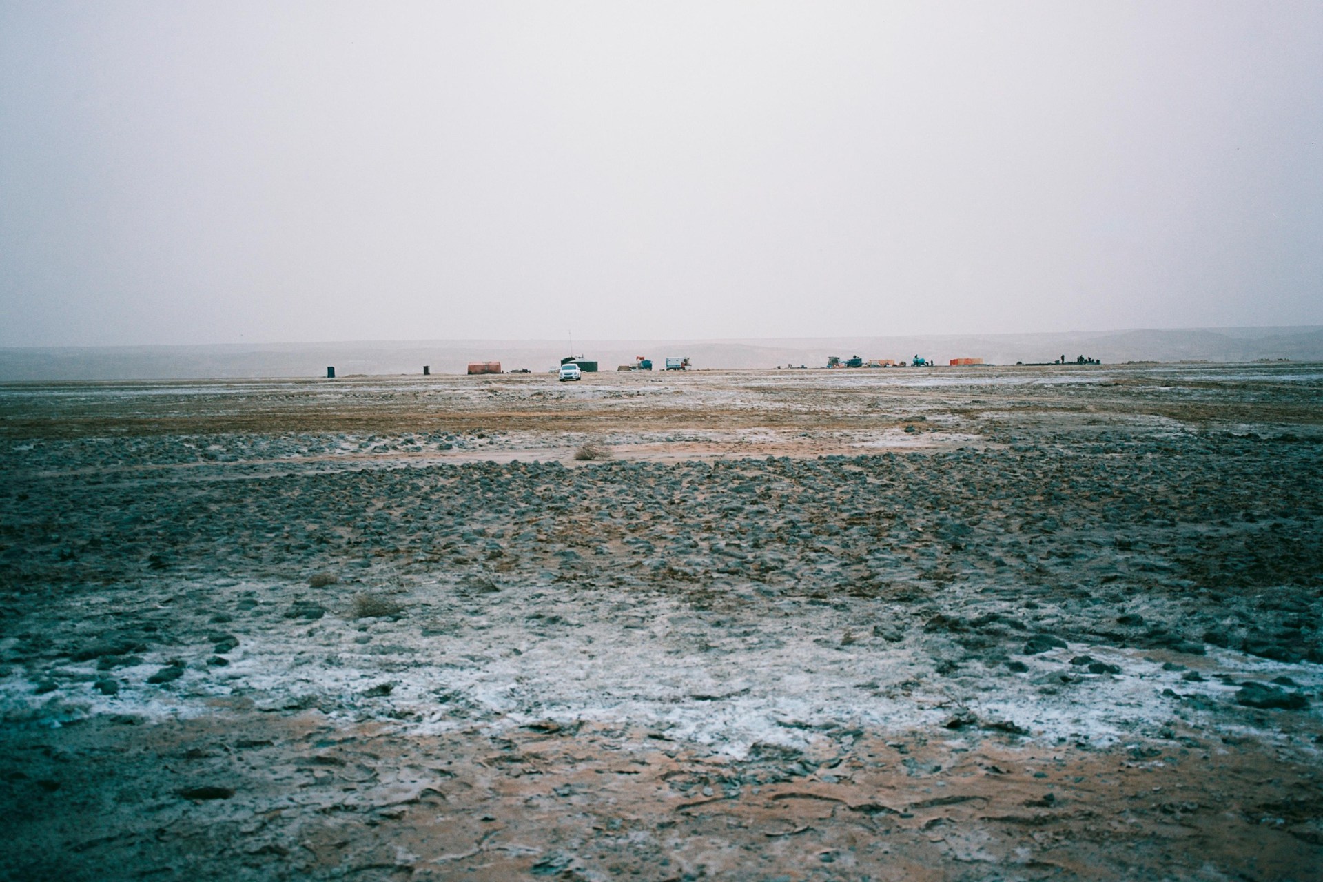 Море в средней азии 4. Аральское море 2023. Аральское море пляжи. Аральское море Узбекистан. Аральское море экологическая катастрофа.